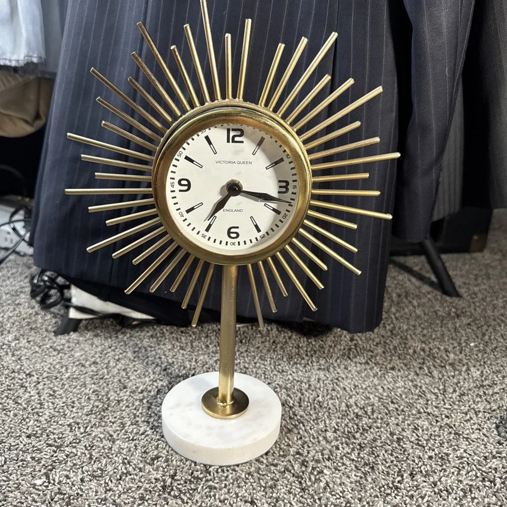 Vintage MCM Victoria Queen England Starburst Clock Marble Base Quartz